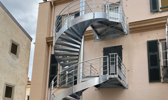 metallerie nice-escalier sur-mesure monaco-garde-corps sur-mesure cannes-villa de luxe grasse-escalier en inox saint-laurent-du-var-castillage alpes-maritimesmetallerie nice-escalier sur-mesure monaco-garde-corps sur-mesure cannes-villa de luxe grasse-escalier en inox saint-laurent-du-var-castillage alpes-maritimes